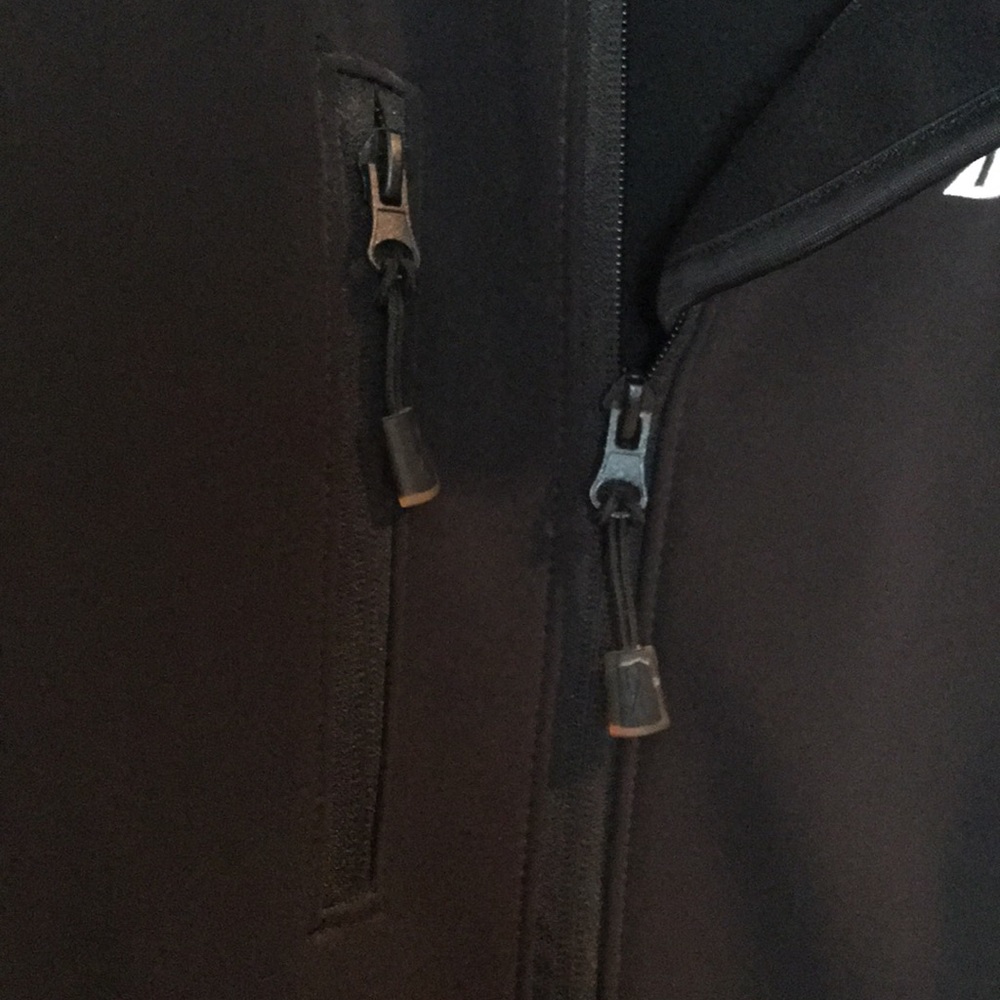 NEW! Reebok Jacket - Picture 4 of 7